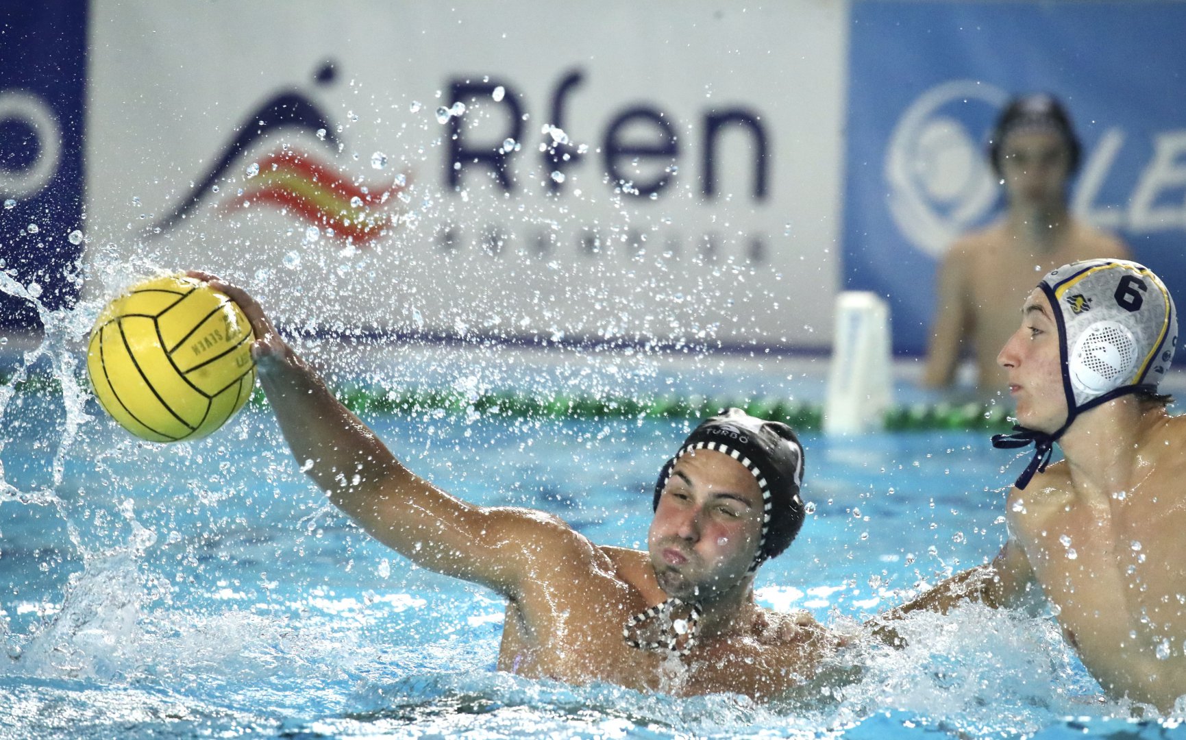 División de Honor Masculina: Crónica de la Jornada 19