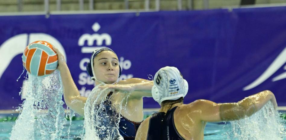 División de Honor Femenina | Sant Andreu gana en Sabadell en el duelo de la jornada (10-17)
