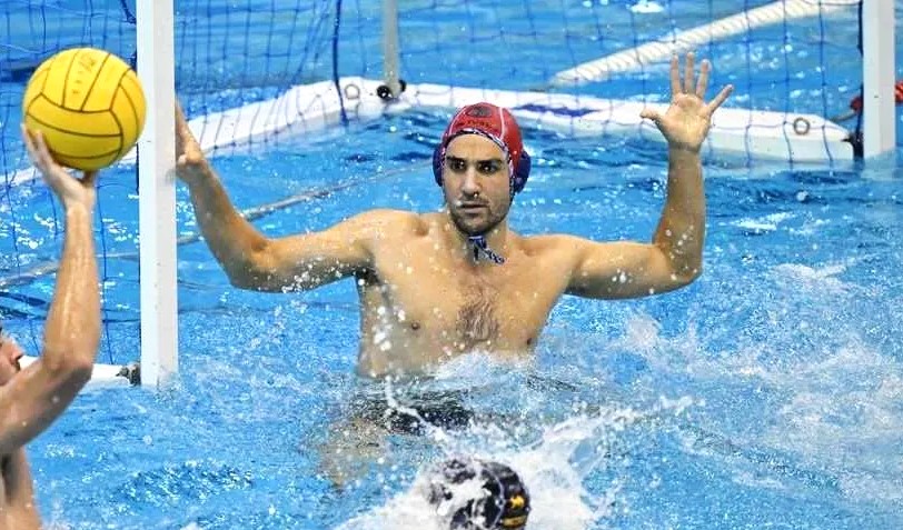 CHAMPIONS I El CN Sabadell bate al Budvanska-MNE (20-12) y se la juega el domingo ante el local A-Polo SM